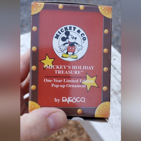 Mickeys Holiday Treasure ornament Enesco - Picture 4 of 5
